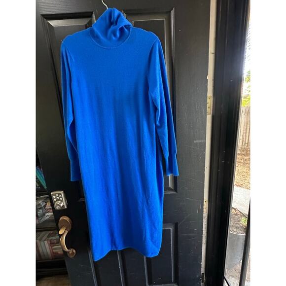 NWT Express Women's B;ue Long Sleeve Turtleneck Oversized Sweater Size XL - Picture 2 of 9